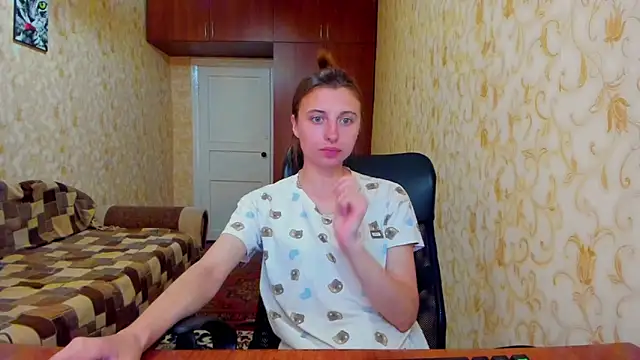 Snapshot of MilaShka29 chatting on June 12, 2026, 7:18 am MilaShka29 online show from June 12, 2026, 7:18 am