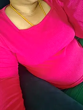 Snapshot of Call_Honey chatting on June 28, 2026, 4:40 am Call Honey online show from June 28, 2026, 4:40 am
