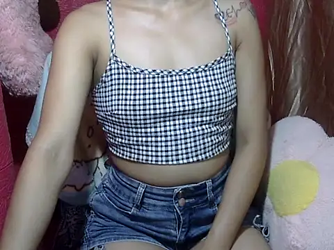 Snapshot of Horny_WetPussy chatting on June 30, 2026, 5:19 am Horny WetPussy online show from June 30, 2026, 5:19 am