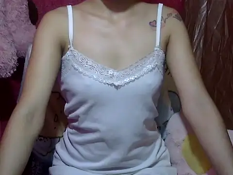 Snapshot of Horny_WetPussy chatting on July 1, 2026, 4:14 am Horny WetPussy online show from July 1, 2026, 4:14 am