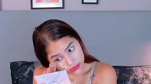 Snapshot of CuteWofy_ chatting on June 2, 2026, 11:56 am CuteWofy online show from June 2, 2026, 11:56 am