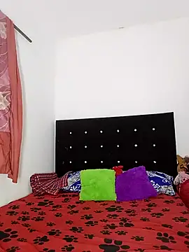 Stefany 03  online show from June 20, 2026, 2:36 am