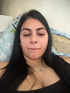 Snapshot of LilyLovell chatting on May 7, 2026, 11:04 am LilyLovell online show from May 7, 2026, 11:04 am