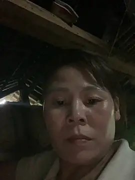 Snapshot of Helen-baby chatting on June 10, 2026, 1:06 am Helen-baby online show from June 10, 2026, 1:06 am