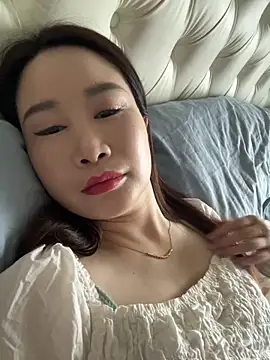 Snapshot of xiaoyan-888 chatting on May 16, 2026, 3:25 am xiaoyan-888 online show from May 16, 2026, 3:25 am