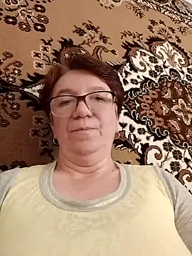 KetQueen101 online show from May 14, 2026, 8:10 am