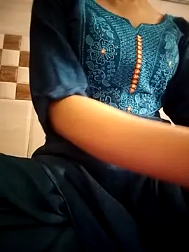 Snapshot of Kittu_kumari chatting on May 4, 2026, 4:19 am Kittu kumari online show from May 4, 2026, 4:19 am