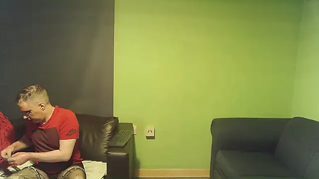 sexyass72 online show from March 2, 2025, 6:40 pm