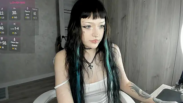 urmelodyy online show from August 6, 2026, 8:55 pm