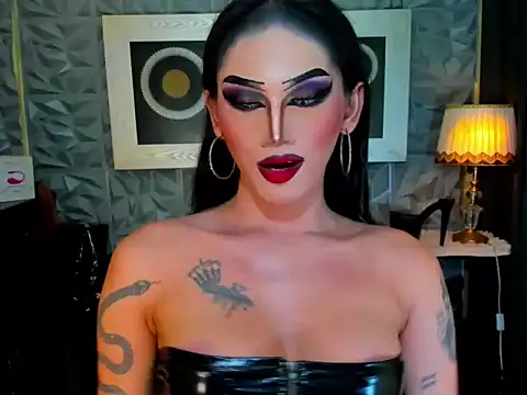 Snapshot of lubottarah chatting on July 1, 2026, 1:24 pm lubottarah online show from July 1, 2026, 1:24 pm