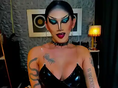 Snapshot of lubottarah chatting on August 1, 2026, 8:52 pm lubottarah online show from August 1, 2026, 8:52 pm