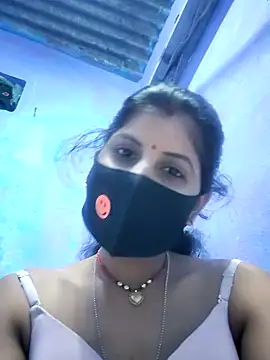 Snapshot of RUHI_1143 chatting on July 25, 2026, 5:54 pm RUHI 1143 online show from July 25, 2026, 5:54 pm