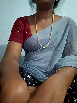 Tamil Hot HoneyBee online show from July 5, 2026, 4:19 am