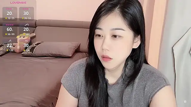 F-Yuwei online show from June 11, 2026, 8:23 am