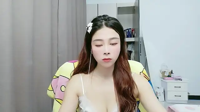 Snapshot of xiaoxiaohong030 chatting on June 14, 2026, 2:30 pm xiaoxiaohong030 online show from June 14, 2026, 2:30 pm