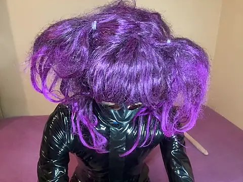 crazytranny online show from March 12, 2025, 7:06 pm