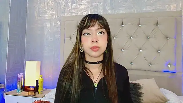Isisnovafg online show from May 23, 2026, 7:07 pm