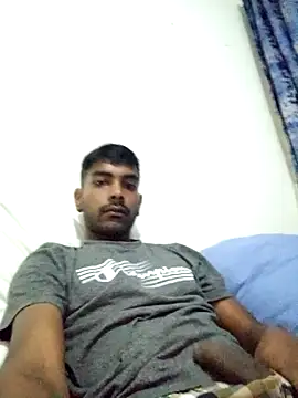 Joeyy2334 online show from April 27, 2026, 2:53 am