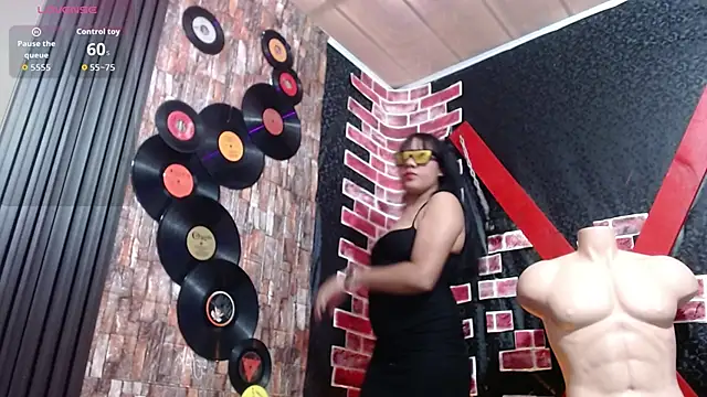 Snapshot of Dominatriz_Arlette chatting on June 9, 2026, 7:47 pm Dominatriz Arlette online show from June 9, 2026, 7:47 pm