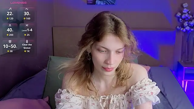 Snapshot of Emily_Cartex chatting on July 11, 2026, 5:43 am Emily Cartex online show from July 11, 2026, 5:43 am