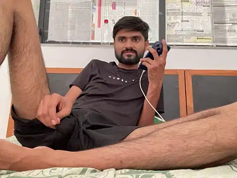 BBCHORNEYDADDY online show from May 9, 2026, 4:50 am