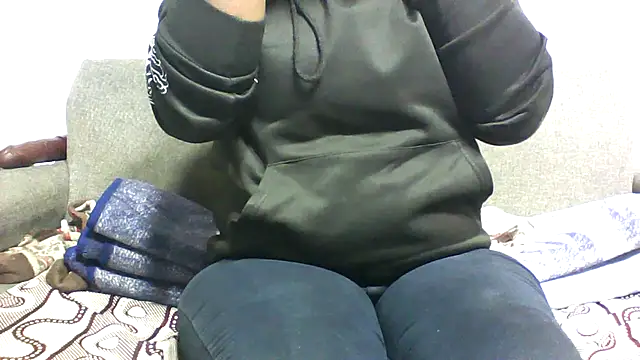Snapshot of Lover_Spha chatting on July 25, 2026, 8:01 am Lover Spha online show from July 25, 2026, 8:01 am