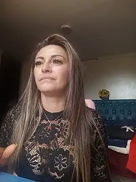 Snapshot of Angel_Nova_ chatting on June 6, 2026, 4:55 pm Angel Nova online show from June 6, 2026, 4:55 pm