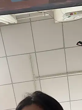 milkwine online show from April 28, 2026, 6:29 am