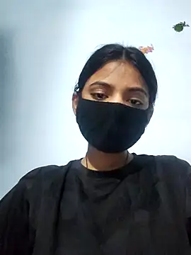 Aaliya-- online show from April 30, 2026, 6:25 pm