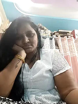 varshatelugu123 online show from April 26, 2026, 12:25 pm