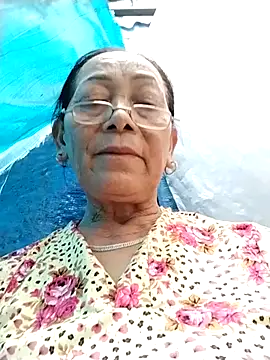 Snapshot of mouth22 chatting on June 19, 2026, 11:30 pm mouth22 online show from June 19, 2026, 11:30 pm