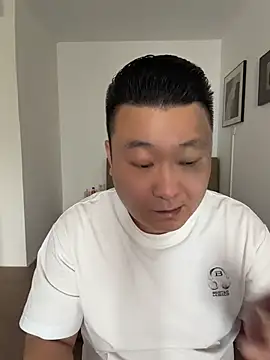 langzi-888 online show from June 17, 2026, 8:06 am