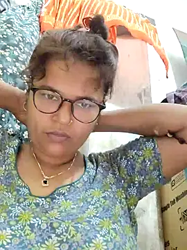 Snapshot of Gulapi_N chatting on July 25, 2026, 9:51 am Gulapi N online show from July 25, 2026, 9:51 am