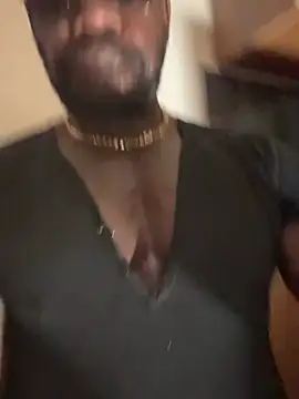 BlackButtMuscle online show from May 1, 2026, 10:03 pm