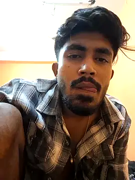 Dick dude28 online show from May 6, 2026, 6:35 pm