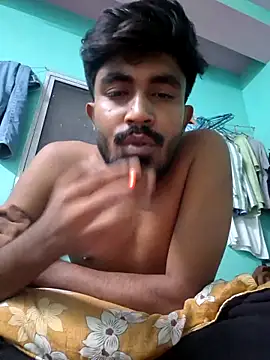 Dick dude28 online show from May 10, 2026, 7:19 pm