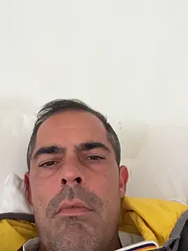 Riccardo86xx online show from May 2, 2026, 1:38 pm
