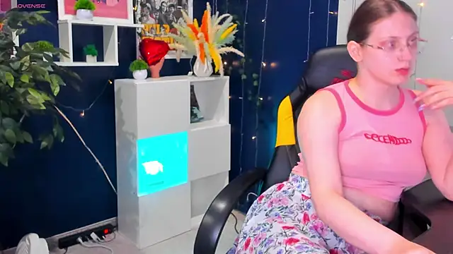 Queen Milena online show from May 20, 2026, 11:05 am