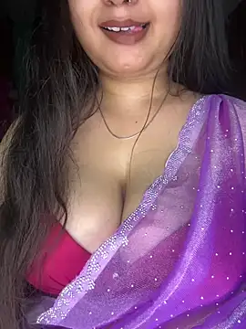 Snapshot of Naughty_pooja44 chatting on May 31, 2026, 7:26 pm Naughty pooja44 online show from May 31, 2026, 7:26 pm