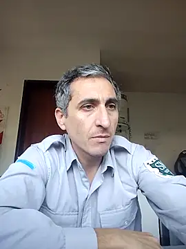 Alejandro83bsf online show from May 30, 2026, 7:33 pm