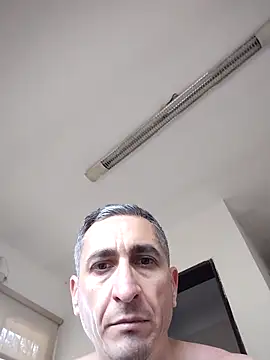 Snapshot of Alejandro83bsf chatting on June 21, 2026, 5:48 pm Alejandro83bsf online show from June 21, 2026, 5:48 pm