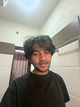 nilanfucks online show from May 7, 2026, 9:36 am