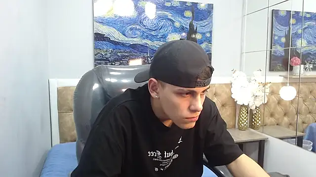 Ethanx18  online show from June 2, 2026, 4:58 am