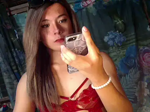 Andrea lopezxxx online show from April 30, 2026, 1:39 pm