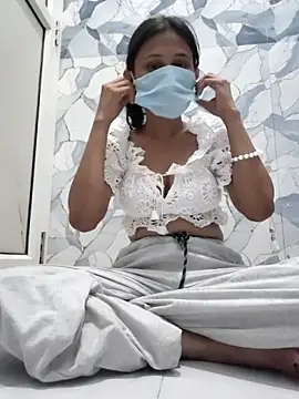 Snapshot of sassyygurl chatting on May 8, 2026, 3:06 pm sassyygurl online show from May 8, 2026, 3:06 pm