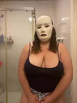 XXXKatyzinhaXXX online show from July 14, 2026, 8:47 pm