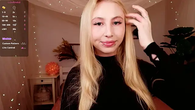 MilkChoc0late online show from April 29, 2026, 2:37 am