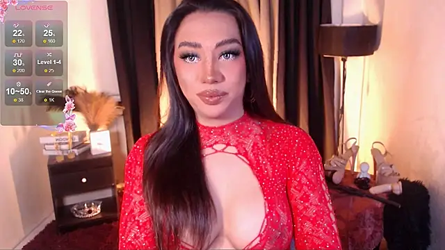 Snapshot of LoveMarie69xoxo chatting on June 7, 2026, 3:05 pm LoveMarie69xoxo online show from June 7, 2026, 3:05 pm