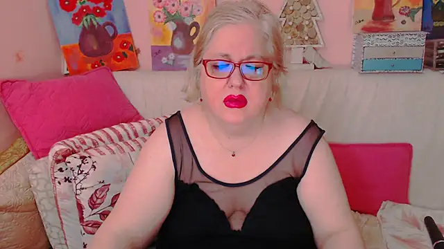 Maturelove xxx online show from May 15, 2026, 6:48 pm