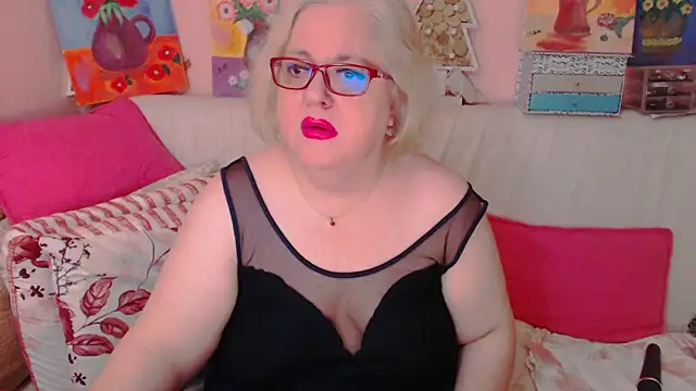 Maturelove xxx online show from June 12, 2026, 7:02 pm